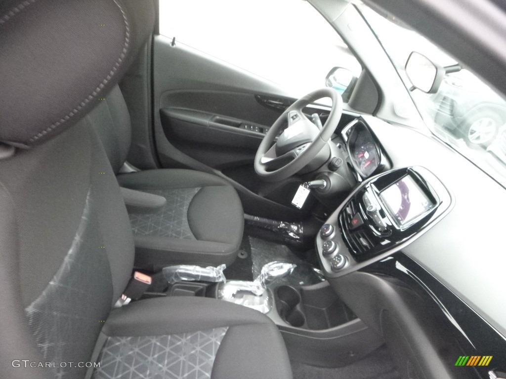 2019 Spark LT - Mosaic Black / Jet Black photo #10