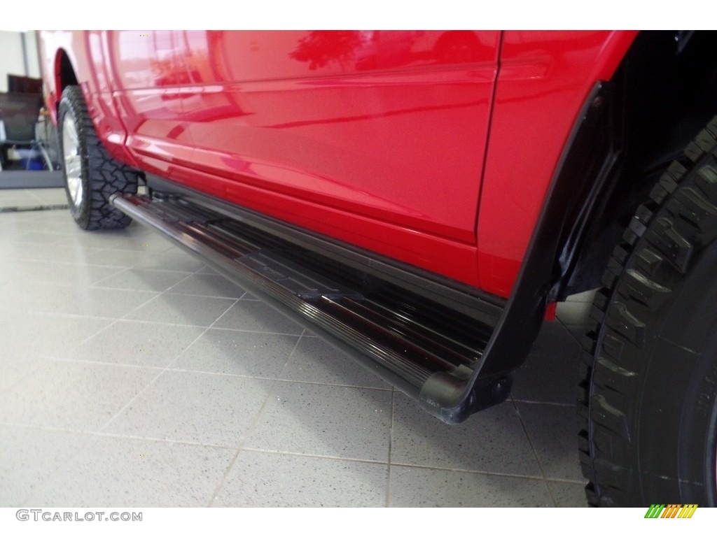 2014 1500 Sport Quad Cab 4x4 - Flame Red / Black photo #41