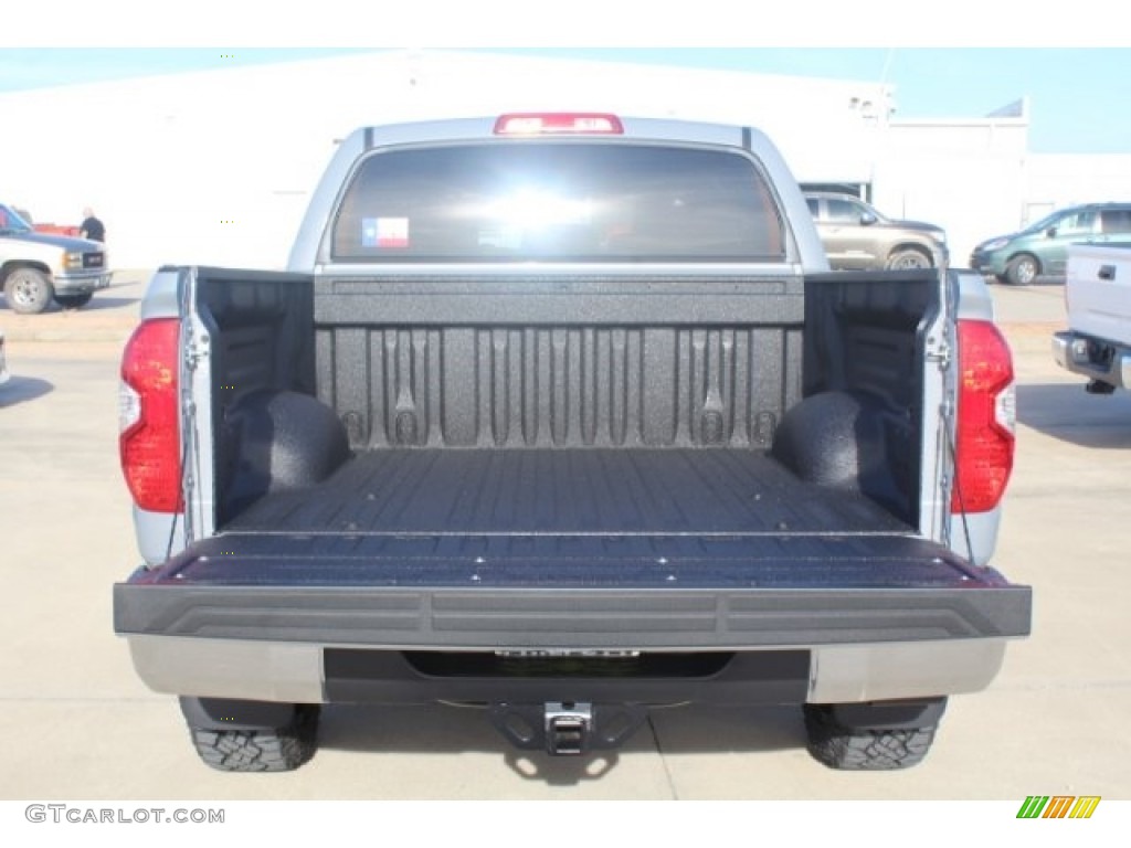 2019 Tundra TSS Off Road CrewMax - Cement / Black photo #20