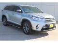 2019 Celestial Silver Metallic Toyota Highlander XLE  photo #2