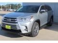 2019 Celestial Silver Metallic Toyota Highlander XLE  photo #4