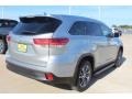 2019 Celestial Silver Metallic Toyota Highlander XLE  photo #8