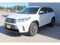 2019 Blizzard Pearl White Toyota Highlander XLE  photo #4