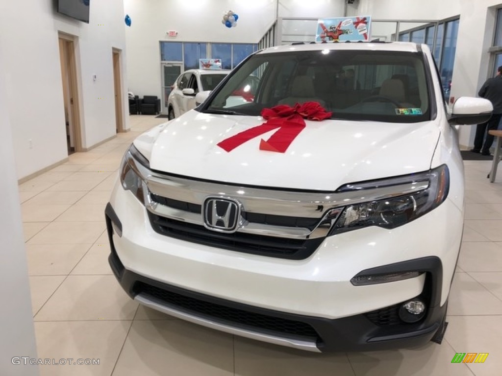 2019 Pilot EX-L AWD - White Diamond Pearl / Beige photo #1