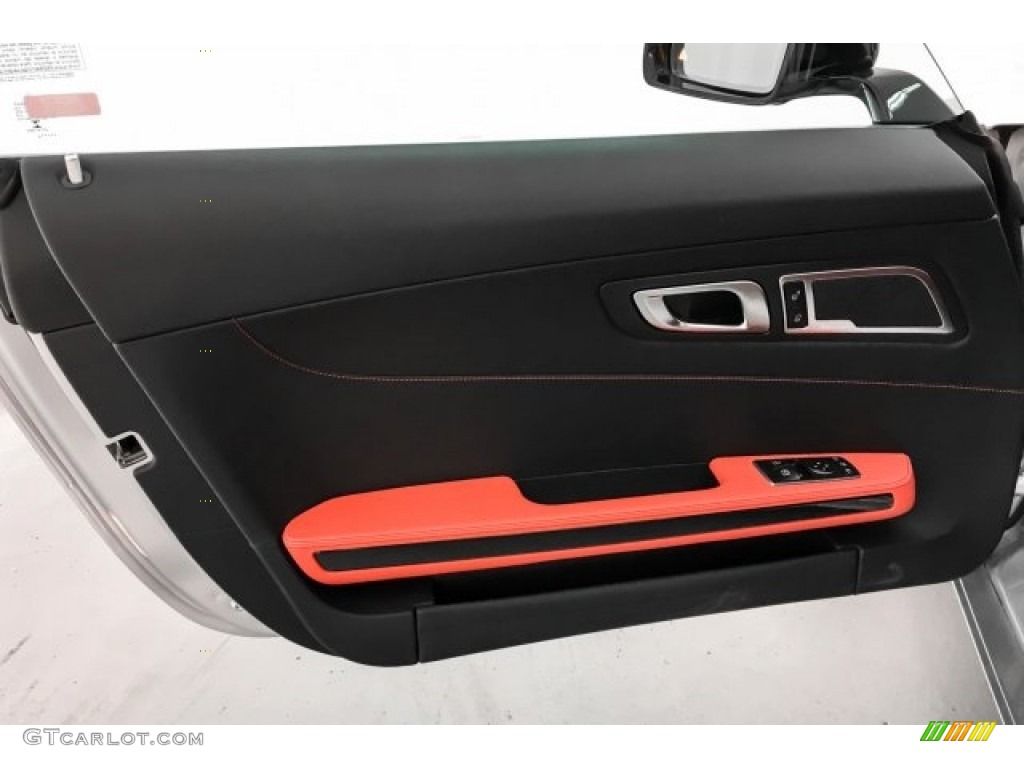 2019 Mercedes-Benz AMG GT Coupe Red Pepper/Black Door Panel Photo #130872570