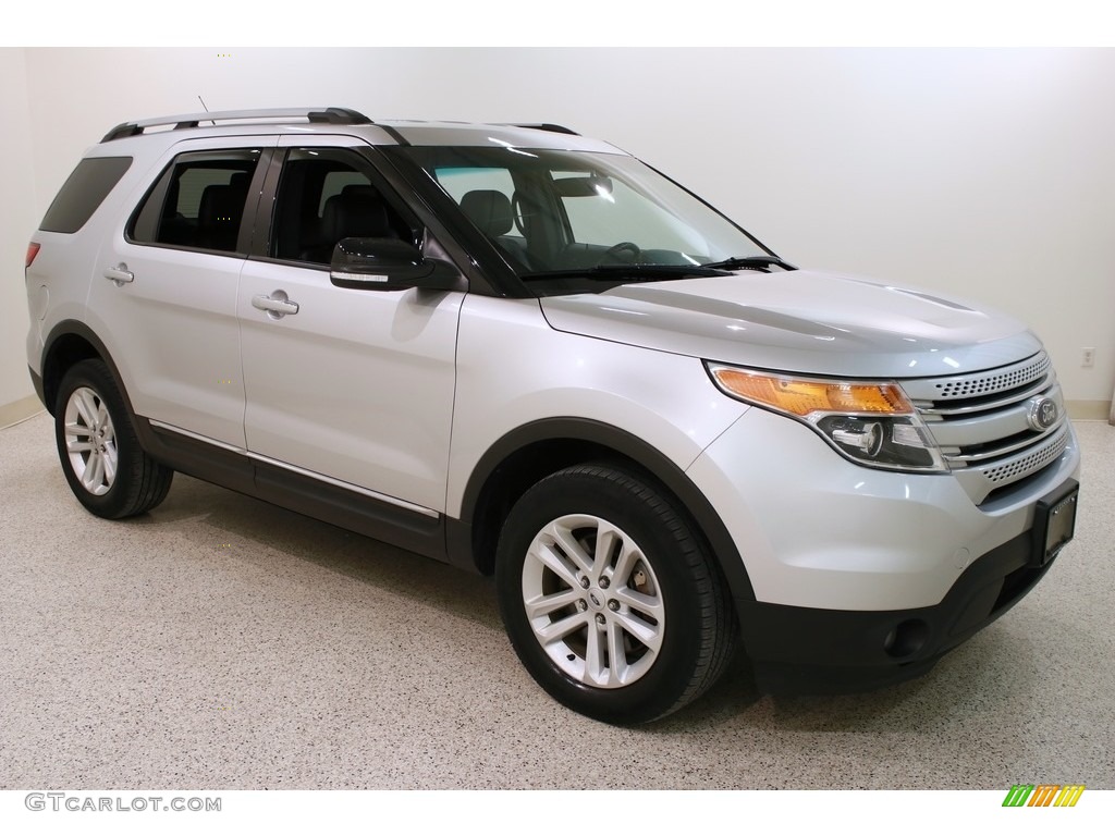 2015 Explorer XLT 4WD - Ingot Silver / Charcoal Black photo #1
