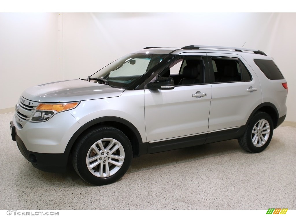 2015 Explorer XLT 4WD - Ingot Silver / Charcoal Black photo #3
