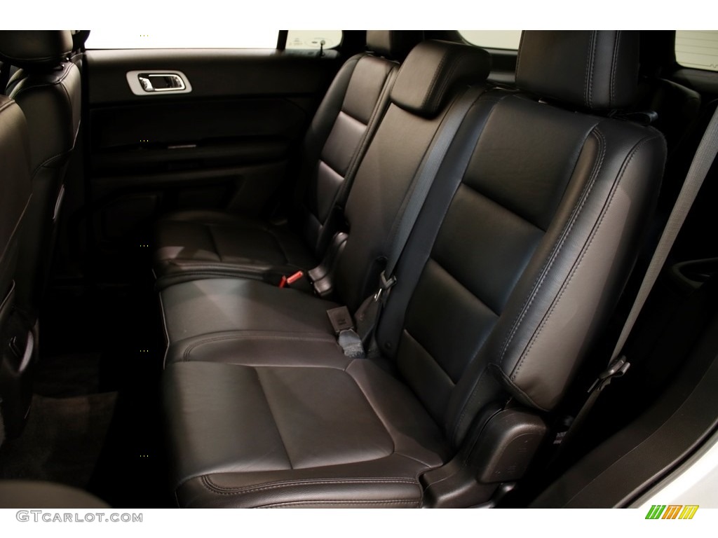 2015 Explorer XLT 4WD - Ingot Silver / Charcoal Black photo #19