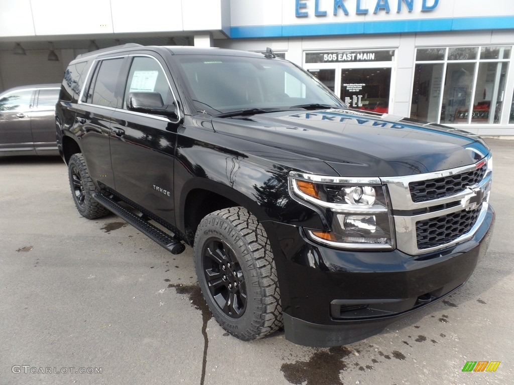 Black Chevrolet Tahoe