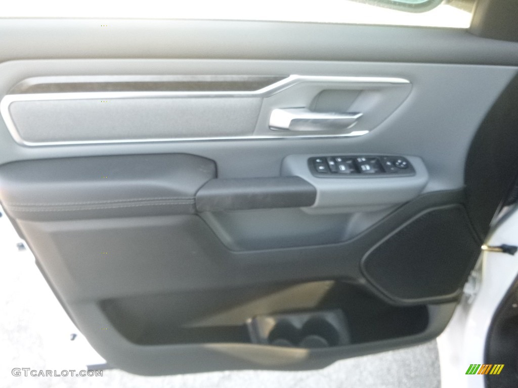 2019 1500 Big Horn Crew Cab 4x4 - Bright White / Black/Diesel Gray photo #11