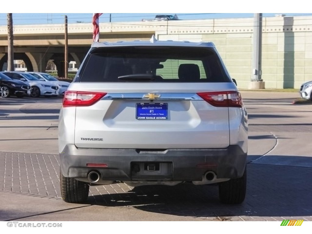 2019 Traverse LS - Silver Ice Metallic / Jet Black photo #6