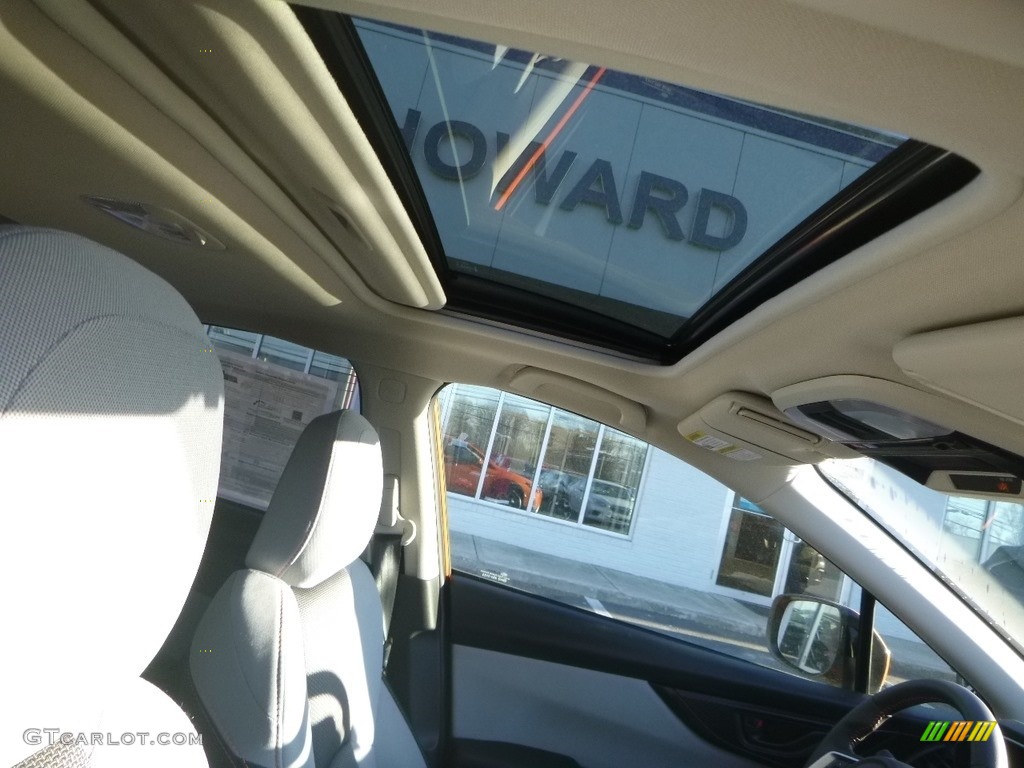 2019 Crosstrek 2.0i Premium - Sunshine Orange / Gray photo #11