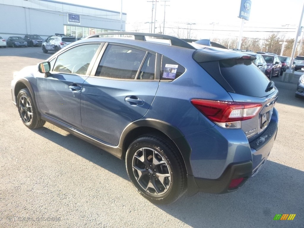 2019 Crosstrek 2.0i Premium - Quartz Blue Pearl / Gray photo #5