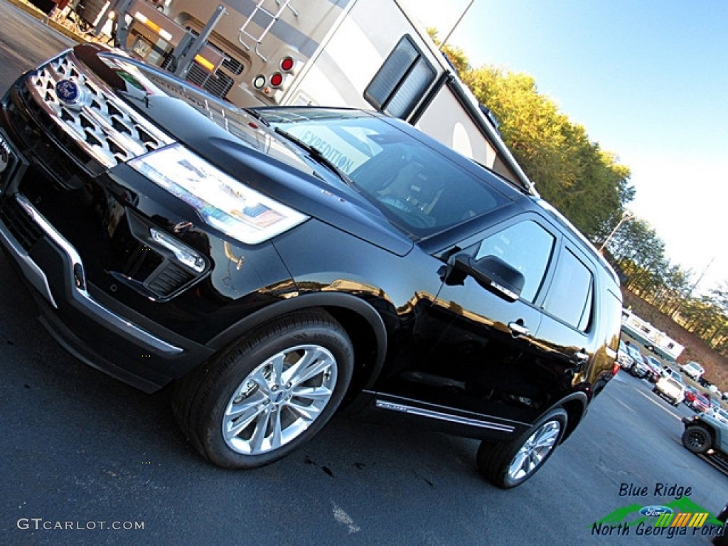 2018 Explorer Limited 4WD - Shadow Black / Ebony Black photo #30
