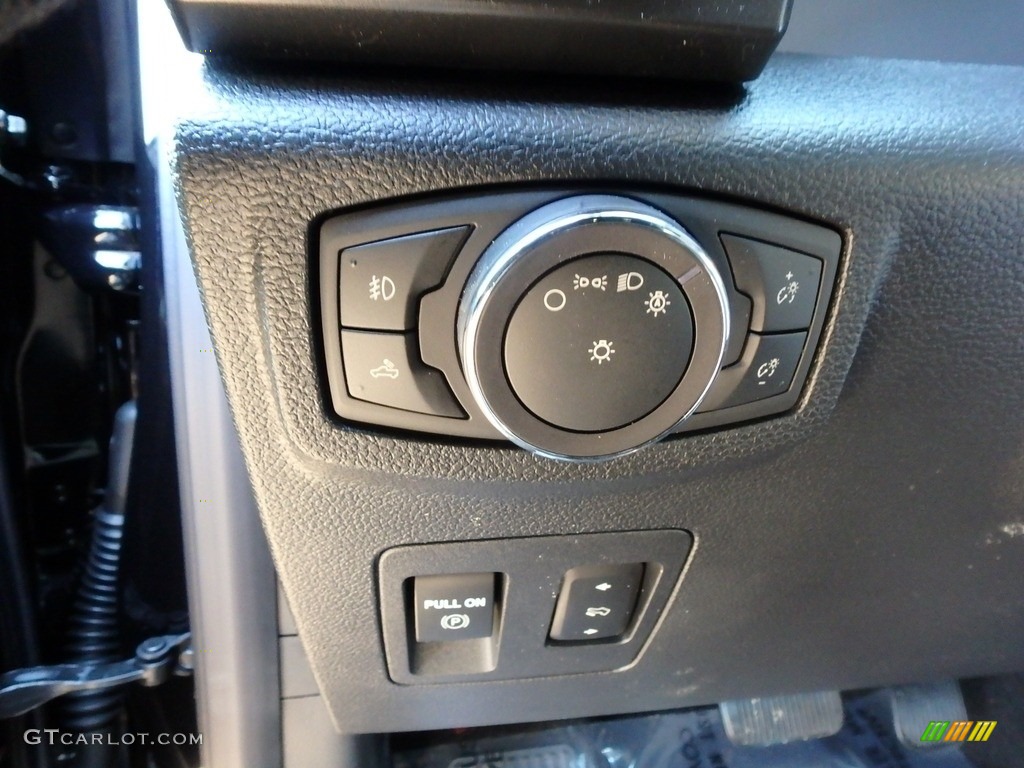 2019 Ford F150 XLT Sport SuperCrew 4x4 Controls Photo #130885605