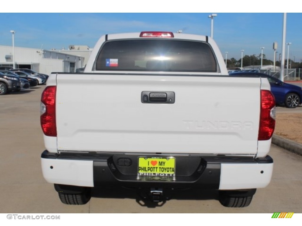 2019 Tundra SR5 CrewMax 4x4 - Super White / Black photo #7