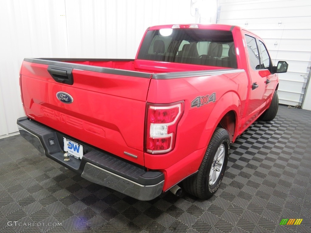 2018 F150 XLT SuperCrew 4x4 - Race Red / Earth Gray photo #14