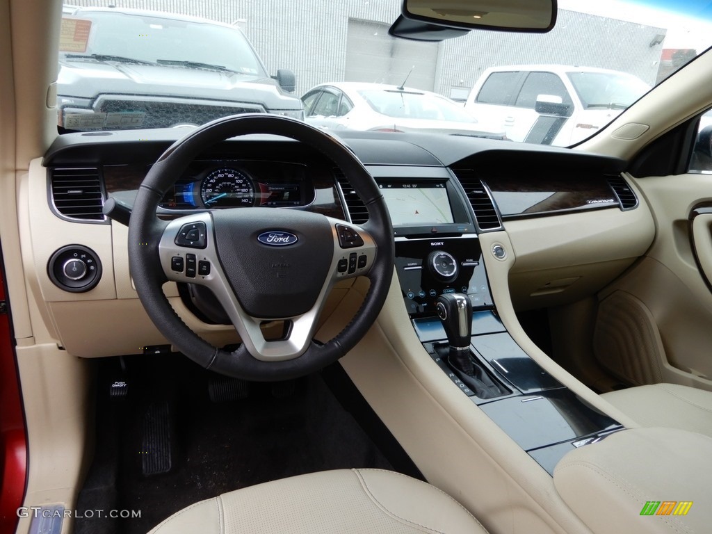 2018 Ford Taurus Limited Front Seat Photo #130904041