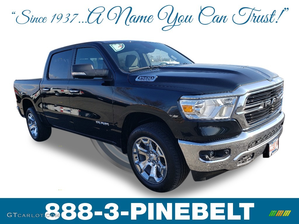 2019 1500 Big Horn Crew Cab 4x4 - Diamond Black Crystal Pearl / Black photo #1