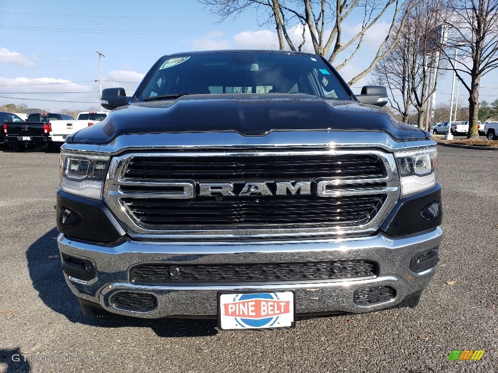 2019 1500 Big Horn Crew Cab 4x4 - Diamond Black Crystal Pearl / Black photo #2