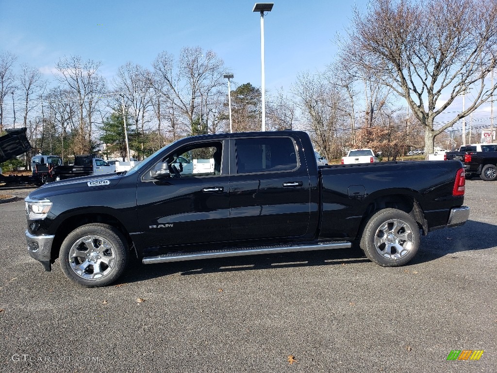 2019 1500 Big Horn Crew Cab 4x4 - Diamond Black Crystal Pearl / Black photo #3