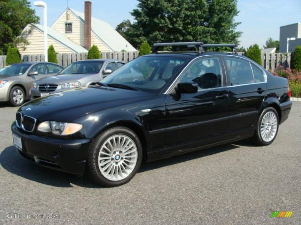 2003 3 Series 330xi Sedan - Jet Black / Black photo #3