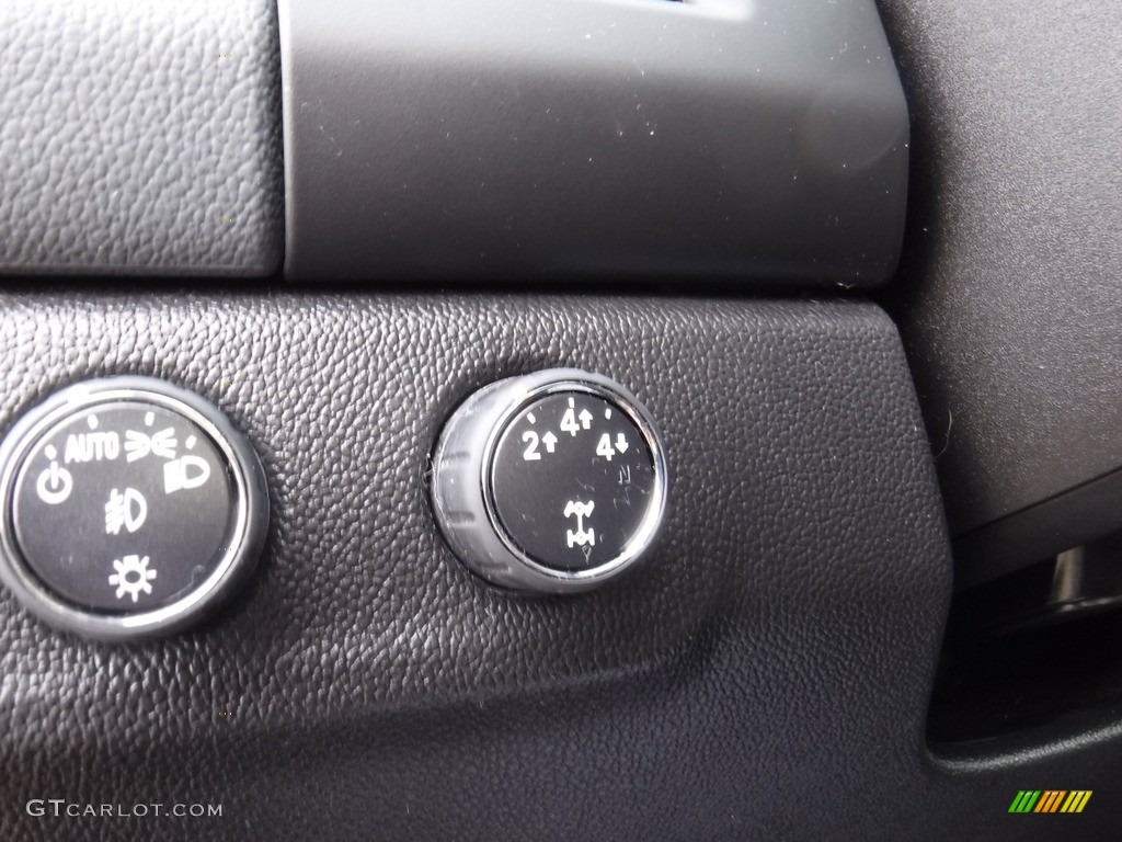 2016 Colorado Z71 Crew Cab 4x4 - Red Rock Metallic / Jet Black photo #16