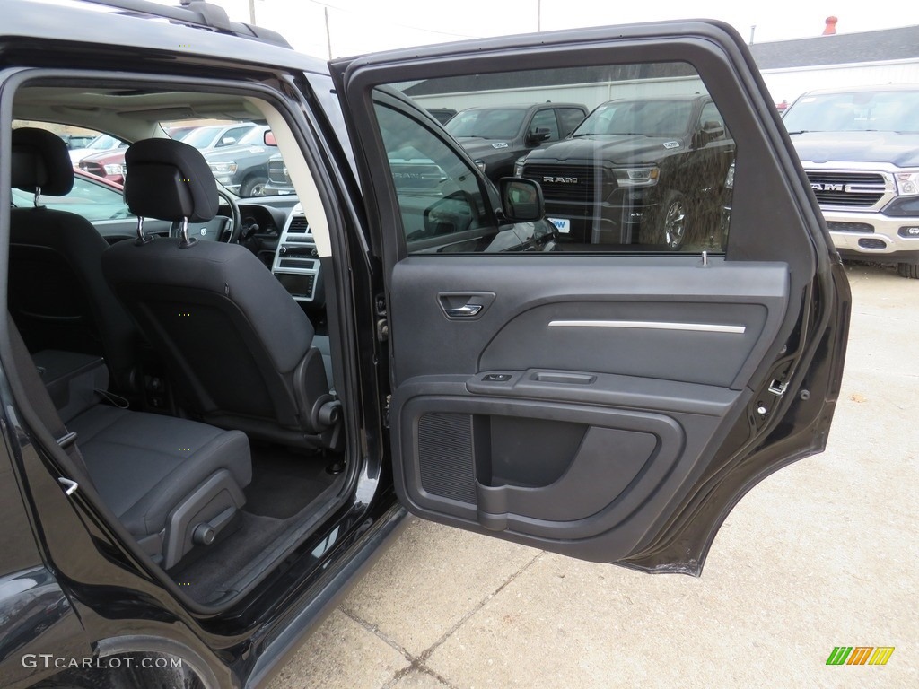 2010 Journey SXT - Brilliant Black Crystal Pearl / Dark Slate Gray photo #30