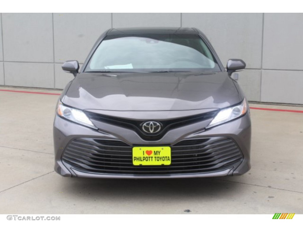 2018 Camry XLE - Predawn Gray Mica / Black photo #3