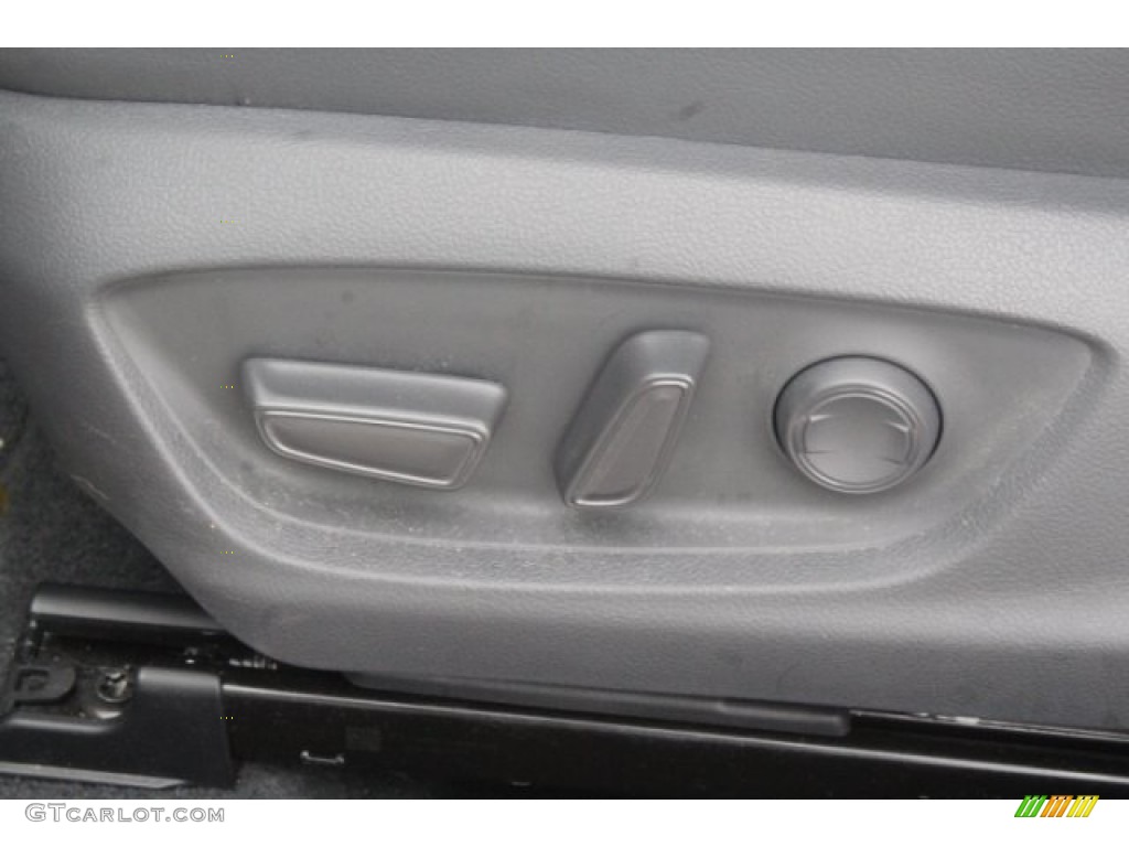 2018 Camry XLE - Predawn Gray Mica / Black photo #11