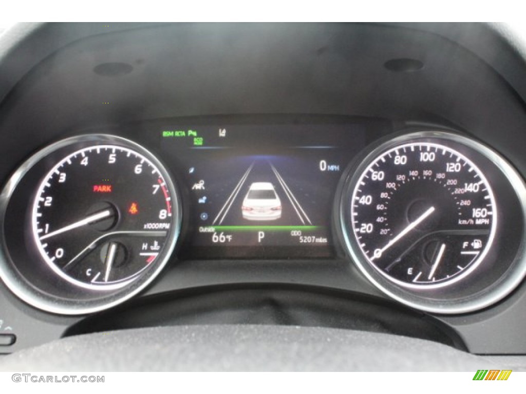 2018 Camry XLE - Predawn Gray Mica / Black photo #27