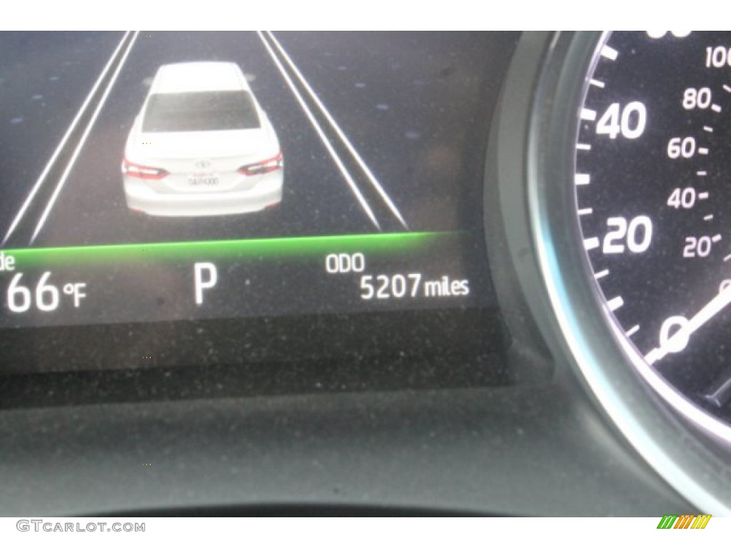 2018 Camry XLE - Predawn Gray Mica / Black photo #28