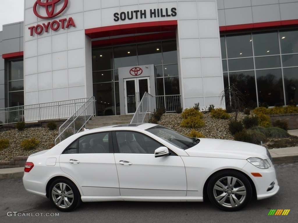 2013 E 350 4Matic Sedan - Diamond White Metallic / Almond/Black photo #2
