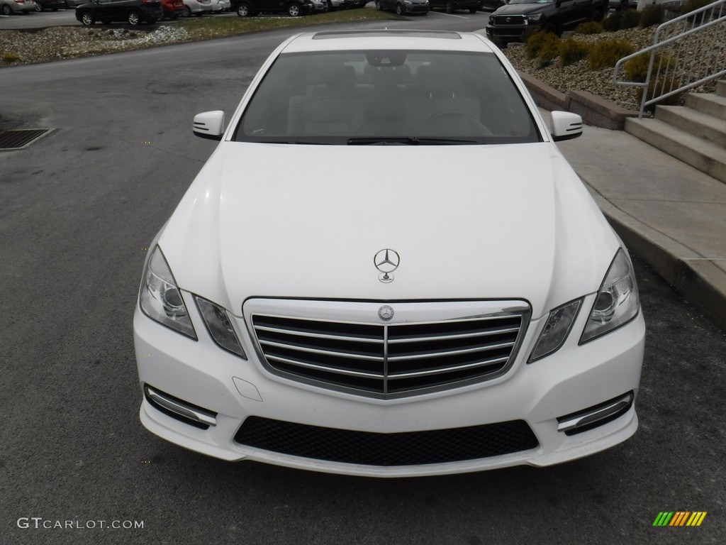 2013 E 350 4Matic Sedan - Diamond White Metallic / Almond/Black photo #5