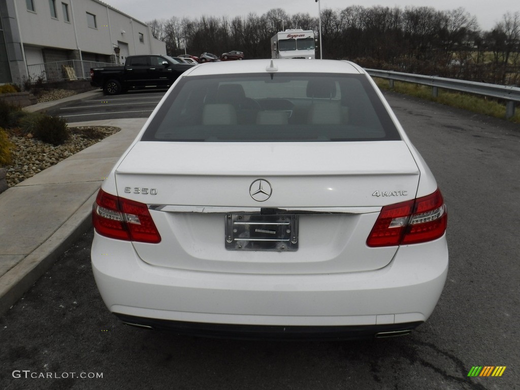 2013 E 350 4Matic Sedan - Diamond White Metallic / Almond/Black photo #10