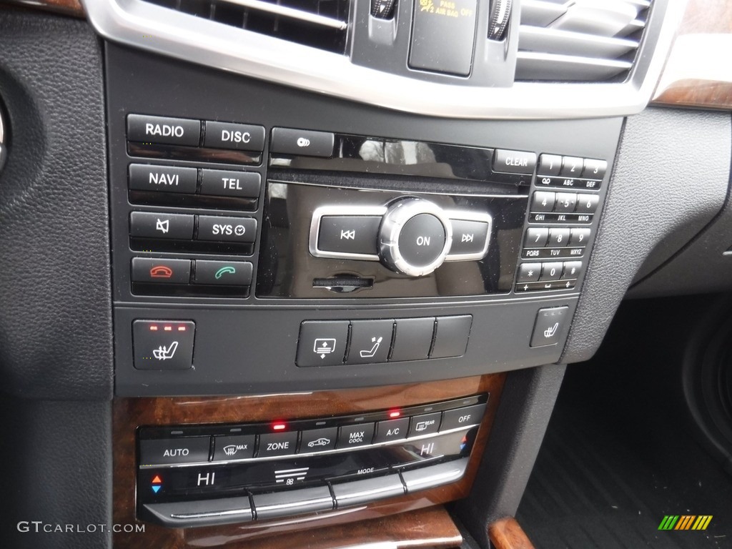 2013 E 350 4Matic Sedan - Diamond White Metallic / Almond/Black photo #22