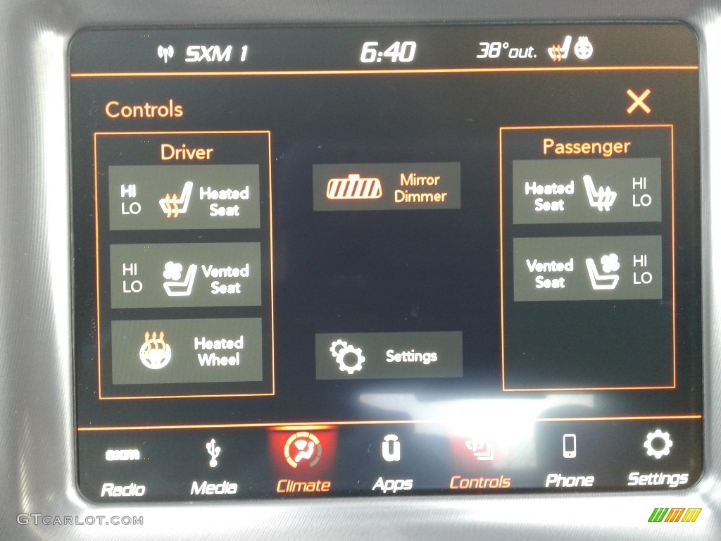 2019 Dodge Challenger R/T Scat Pack Widebody Controls Photo #130914415