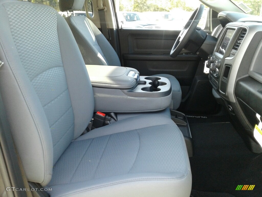2019 1500 Classic Express Crew Cab 4x4 - Granite Crystal Metallic / Black/Diesel Gray photo #12