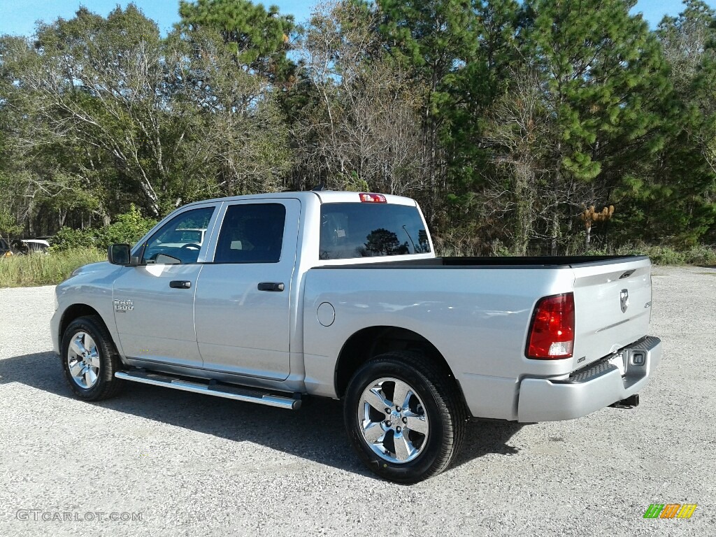 2019 1500 Classic Big Horn Crew Cab 4x4 - Bright Silver Metallic / Black/Diesel Gray photo #3