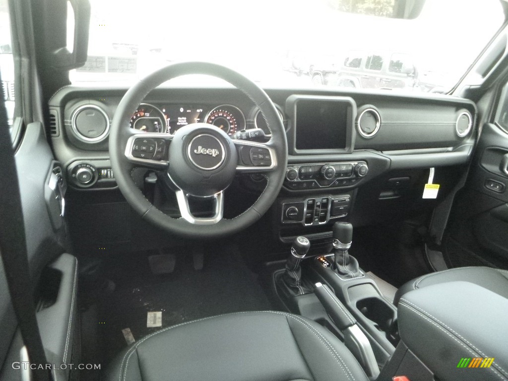 2019 Jeep Wrangler Unlimited Sahara 4x4 Black Dashboard Photo #130920037