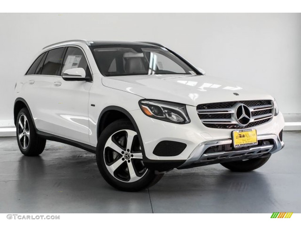Polar White 2019 Mercedes-Benz GLC 350e 4Matic Exterior Photo #130921216