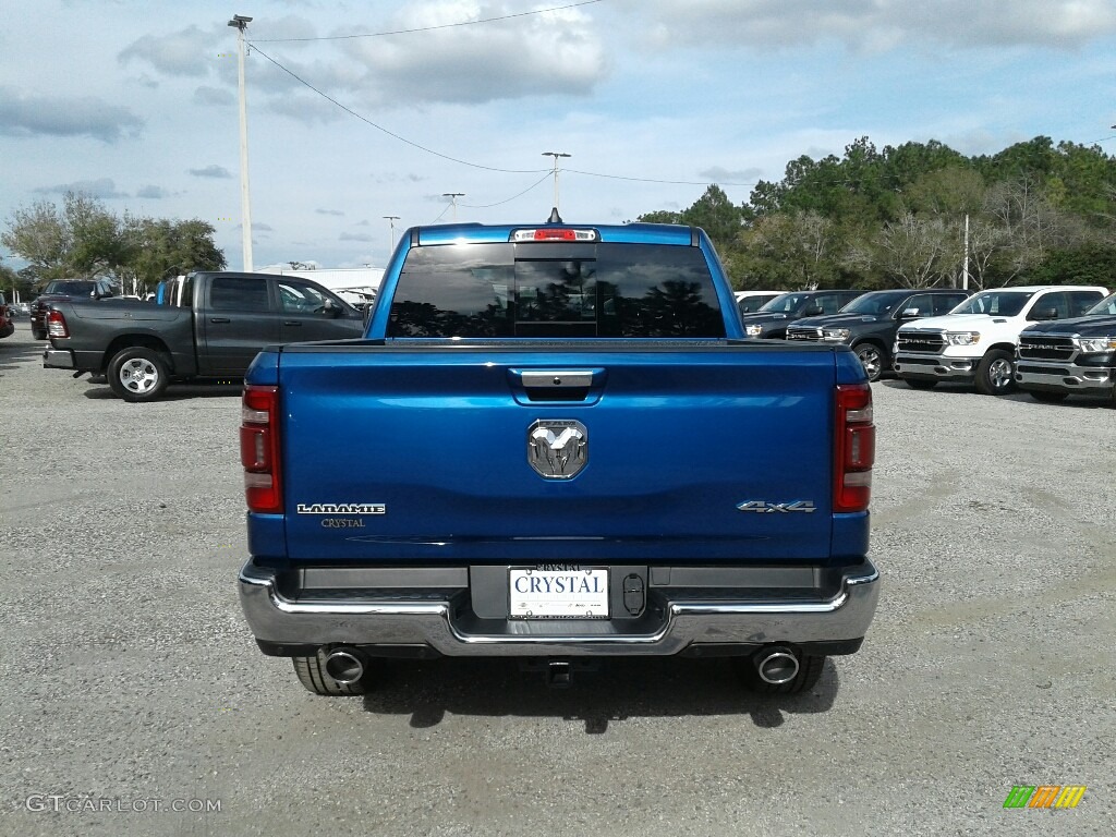 2019 1500 Laramie Crew Cab 4x4 - Blue Streak Pearl / Black photo #4