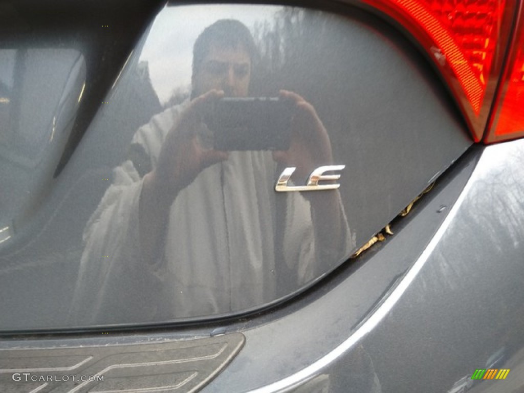 2019 Corolla LE - Slate Metallic / Ash/Dark Gray photo #5