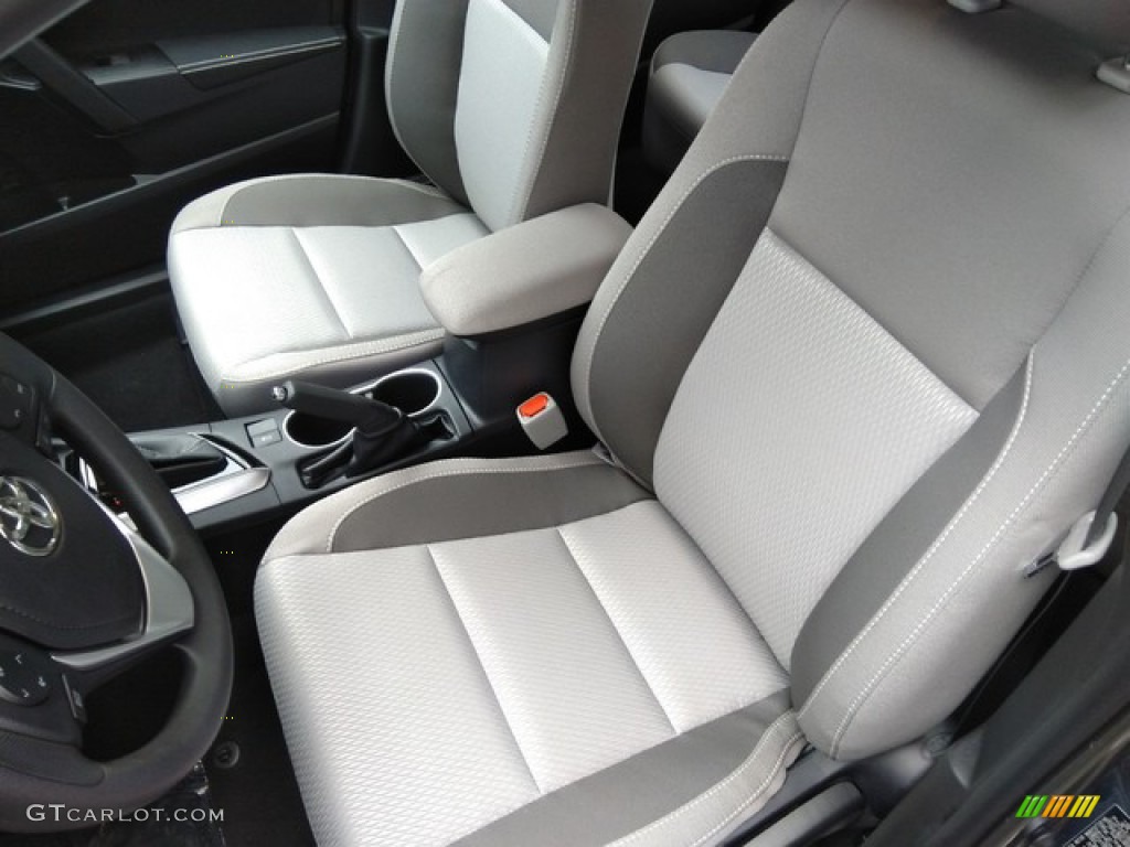 2019 Corolla LE - Slate Metallic / Ash/Dark Gray photo #12