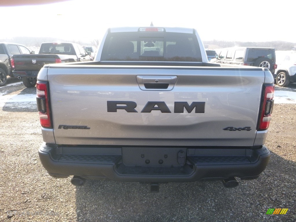 2019 1500 Rebel Crew Cab 4x4 - Billett Silver Metallic / Black/Red photo #5