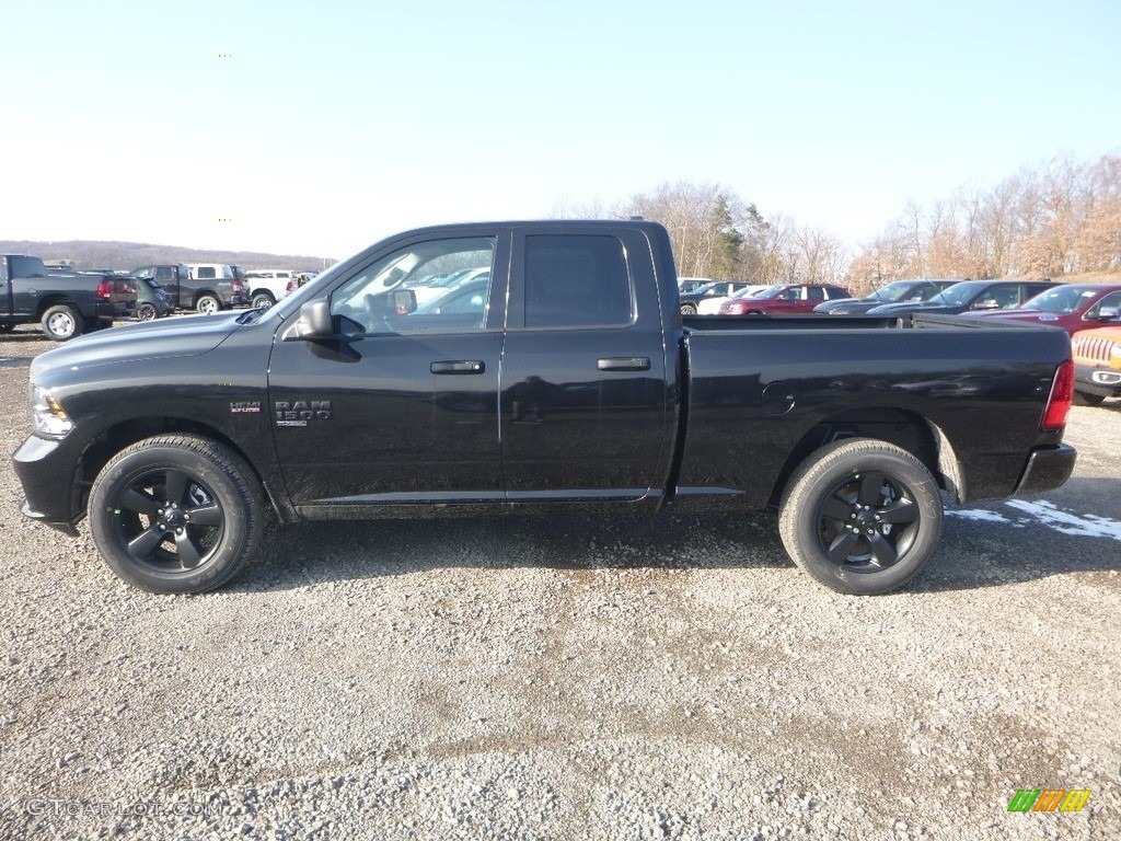 2019 1500 Classic Express Quad Cab 4x4 - Brilliant Black Crystal Pearl / Black/Diesel Gray photo #3