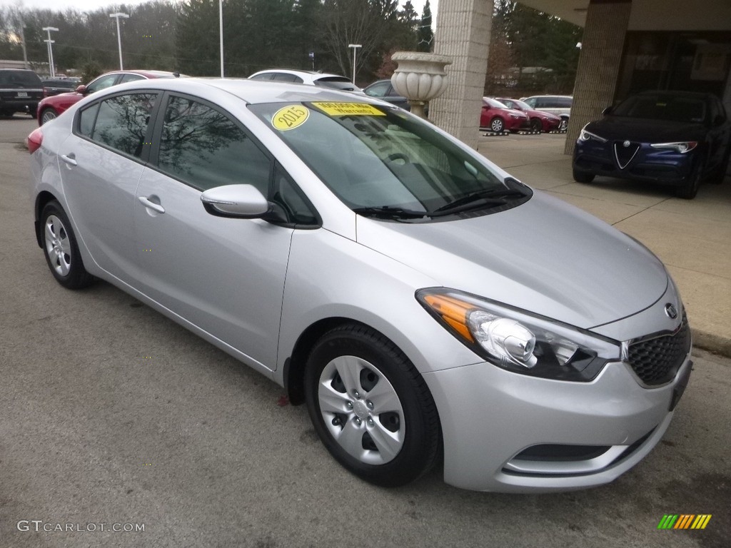 2015 Forte LX - Bright Silver / Gray Two Tone photo #3