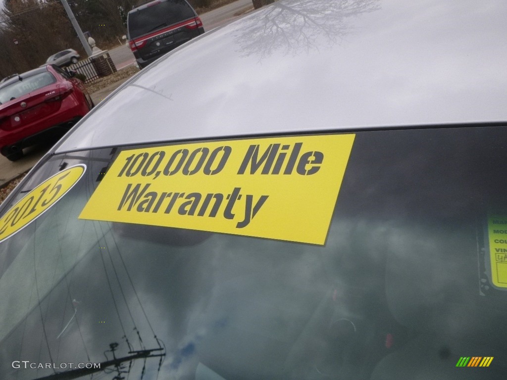 2015 Forte LX - Bright Silver / Gray Two Tone photo #6