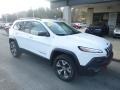 Bright White - Cherokee Trailhawk 4x4 Photo No. 4