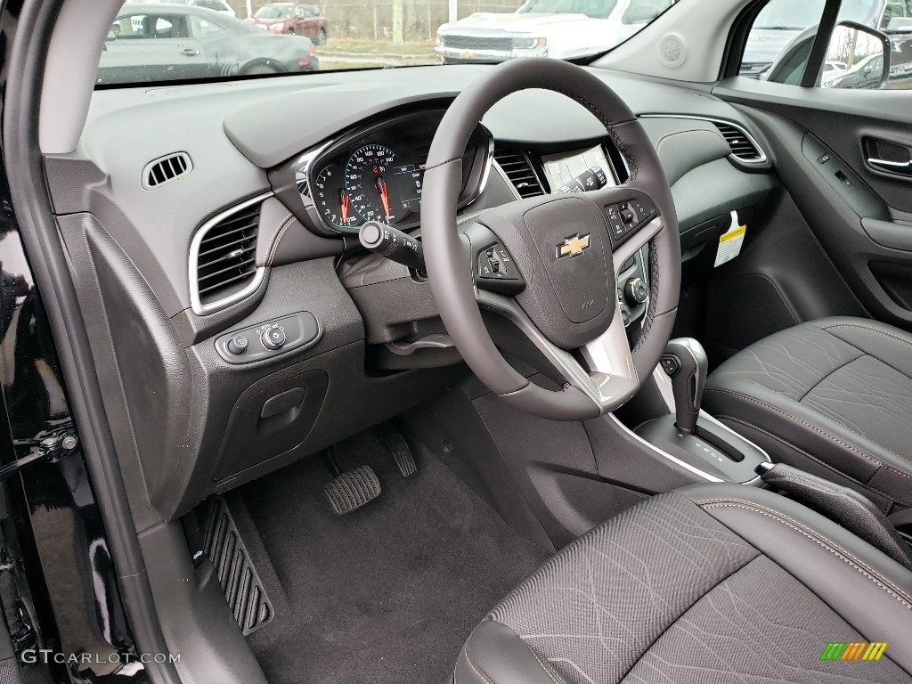 2019 Chevrolet Trax LT Front Seat Photo #130939498